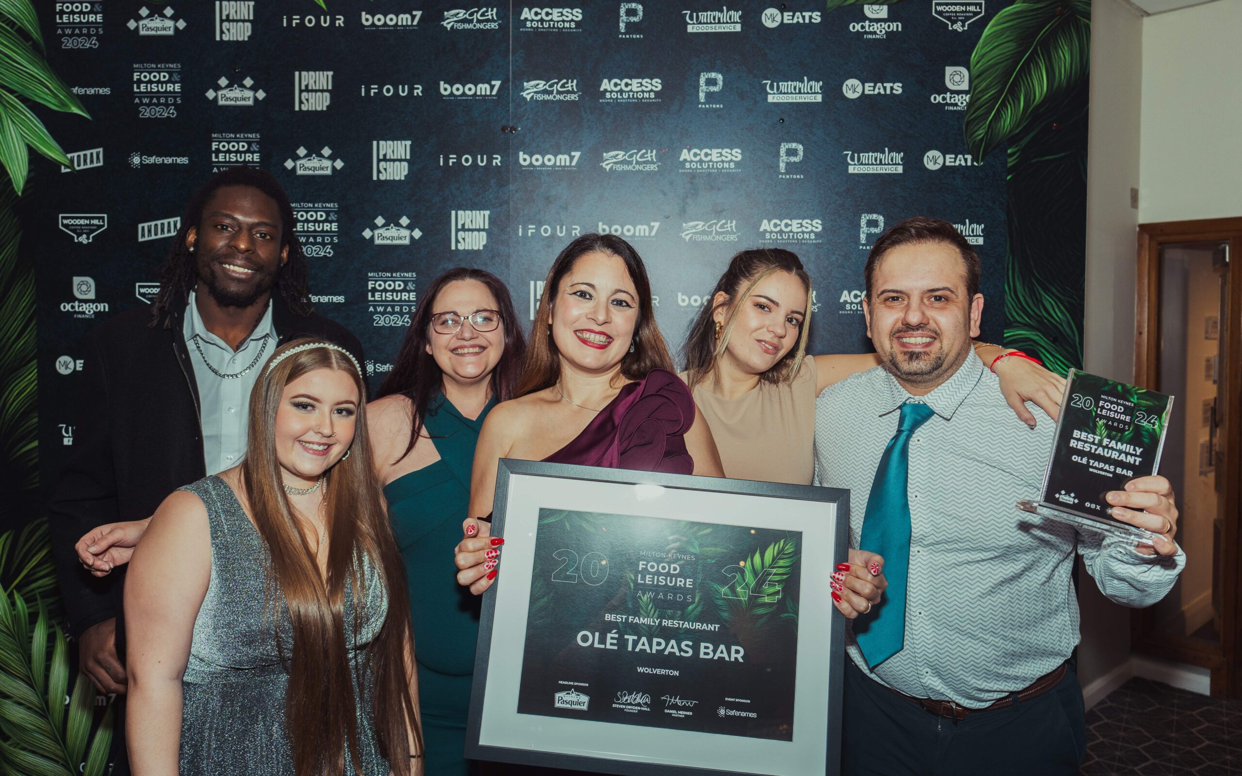 MKFLA21-Best Bar-Be At One