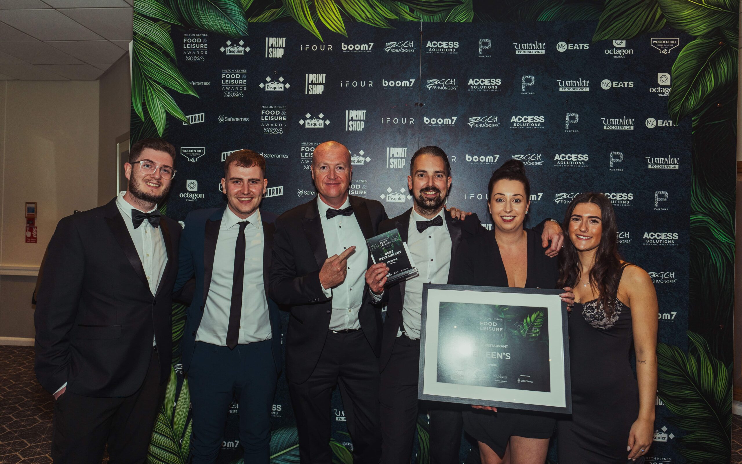MKFLA21-Best Family Restaurant-Ole Tapas